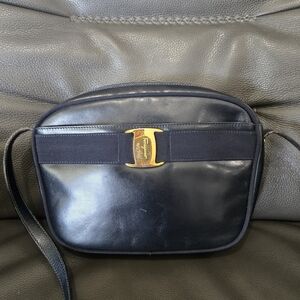 Salvatore Ferragamo Navy Vara Bow Leather Crossbody Bag